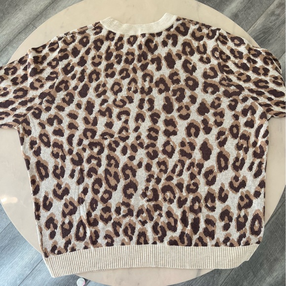 A New Day Women’s Leopard Print Sweater. - Picture 5 of 9